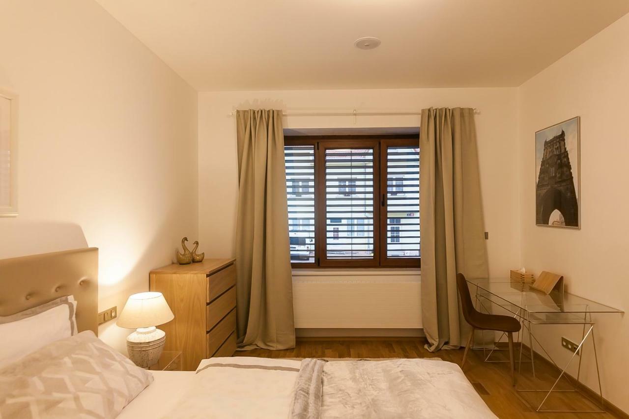 Expat House Apartament Praga
