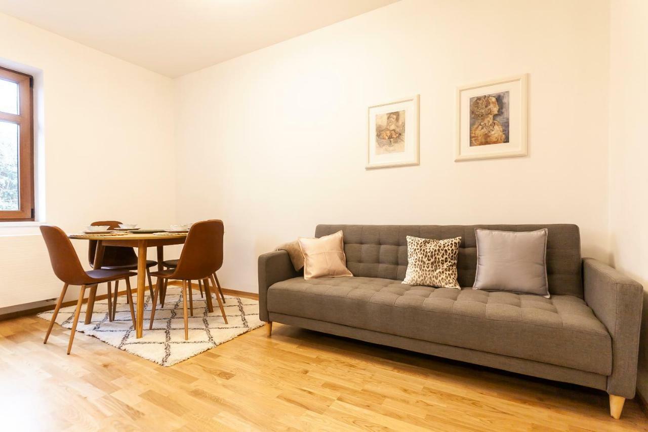 Apartament Expat House